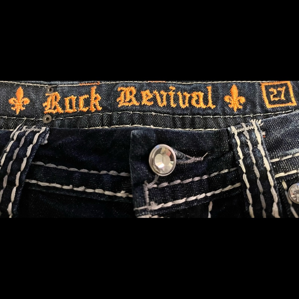 Barely worn Rock Revival jeans, Darcy, Easy Boot, size 27 (waist). - Picture 2 of 10